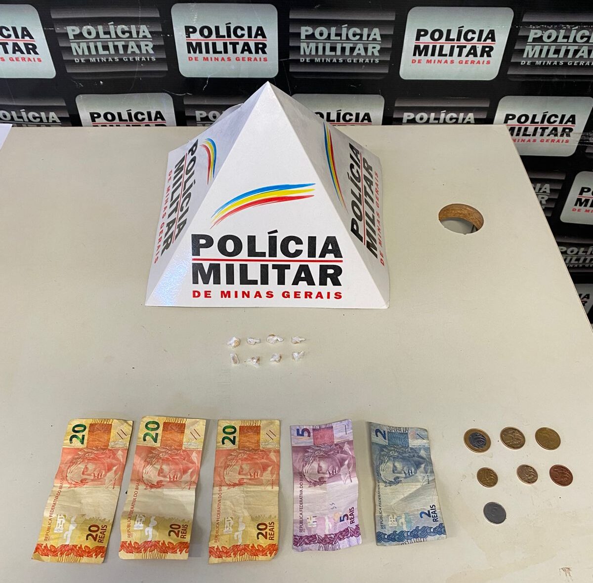 polícia militar