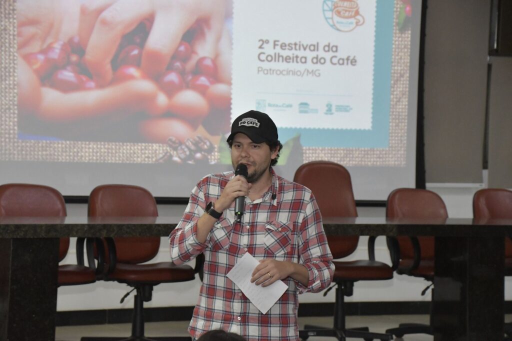 Informe da Programação do Festivall da Colheita de Patrocínio