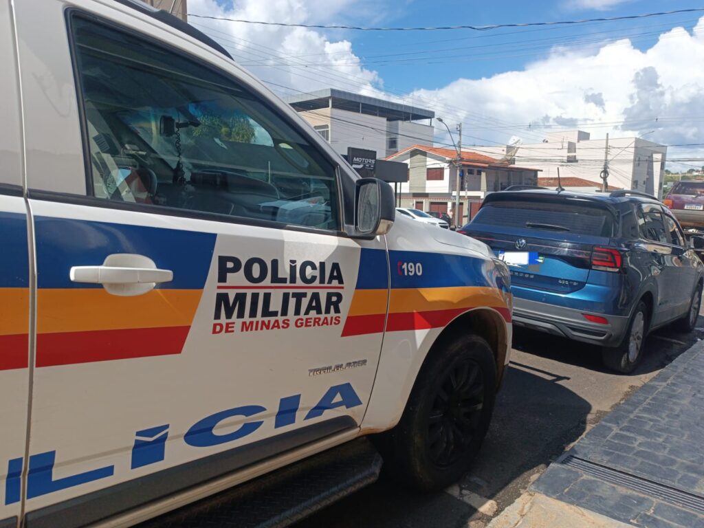Polícia