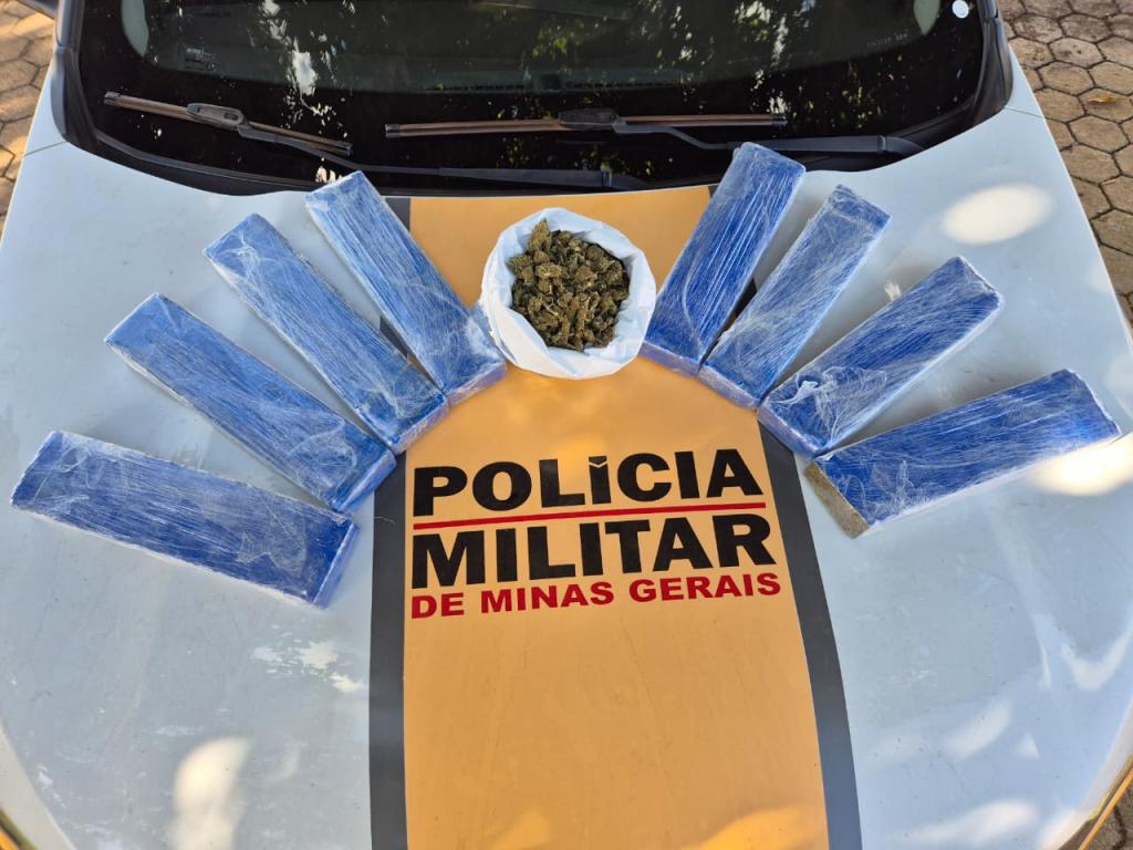 homem e preso com maconha colombia gold escondida em bagagem na br 352 em coromandel