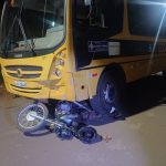 Ônibus Escolar