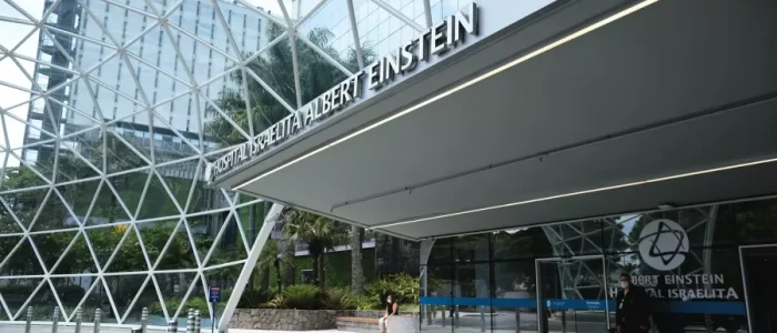fachada-do-hospital-israelita-albert-einstein-1709319262124_v2_900x506.jpg